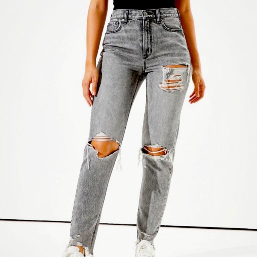 American Eagle Mom Jean grey distressed